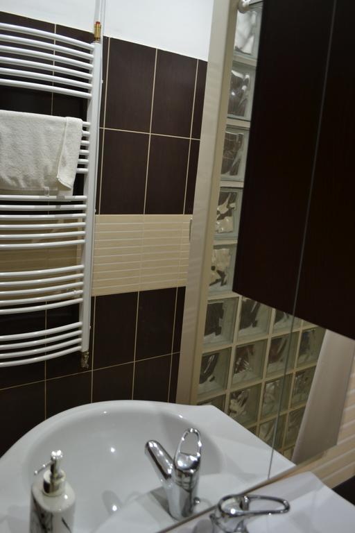 Ezuestfenyo Hotel Телкібанья Екстер'єр фото